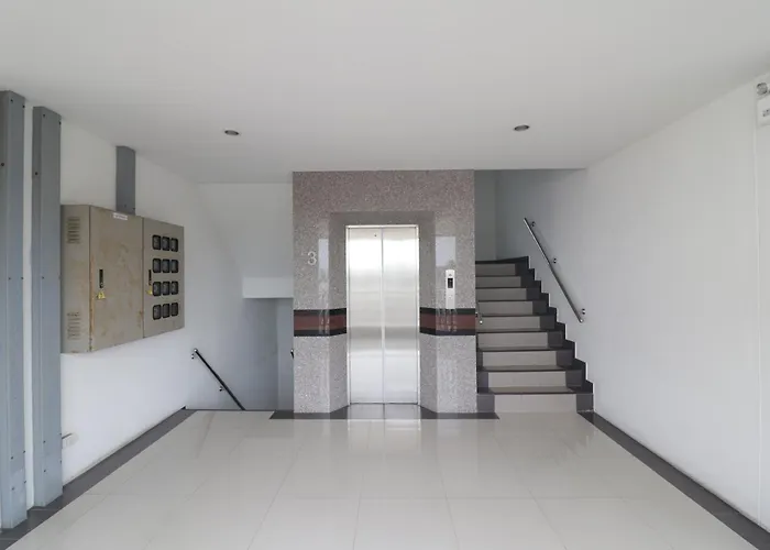 Hua Hin Irooms